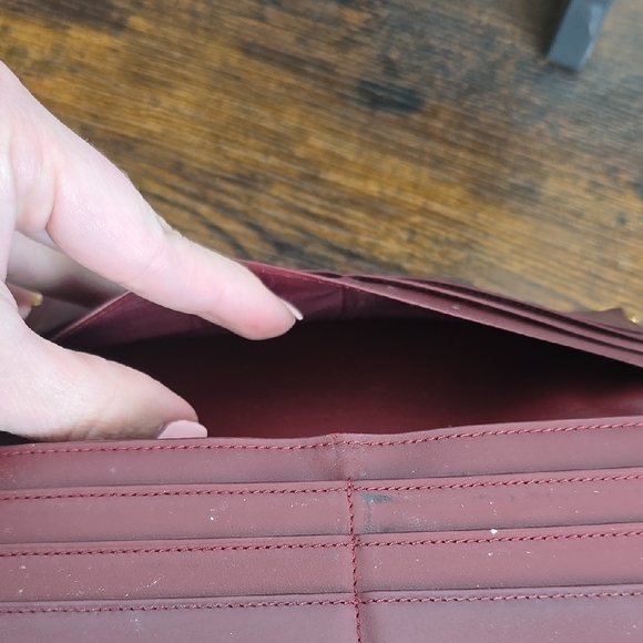 Cartier Maroon Leather Card Holder with Gold Logo - Picture 11 of 12